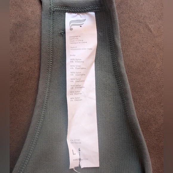 Fabletics Green Sleeveless Cut Out Crop Tank - Picture 9 of 9